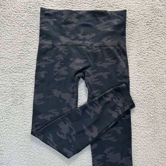 Spanx Leggings Womens Large Black Green Camo Look At‎ Me Now Seamless High Waist - Picture 1 of 11